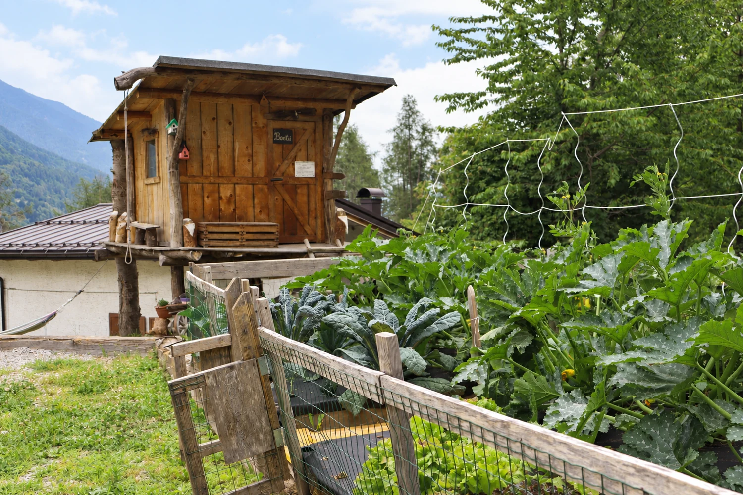 L’orto e la casa sull’albero di Villa Bonetei